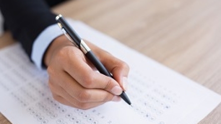 Diez Comodines: Cómo redactar mejores exámenes tipo test Diez Comodines: Cómo redactar mejores exámenes tipo test